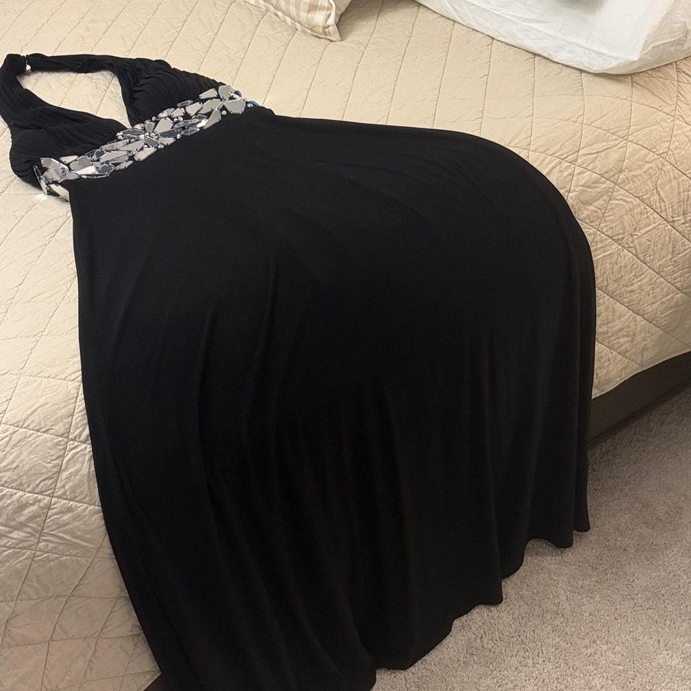 Cache Black Maxi Dress with Silver Accents - Picture 2 of 6